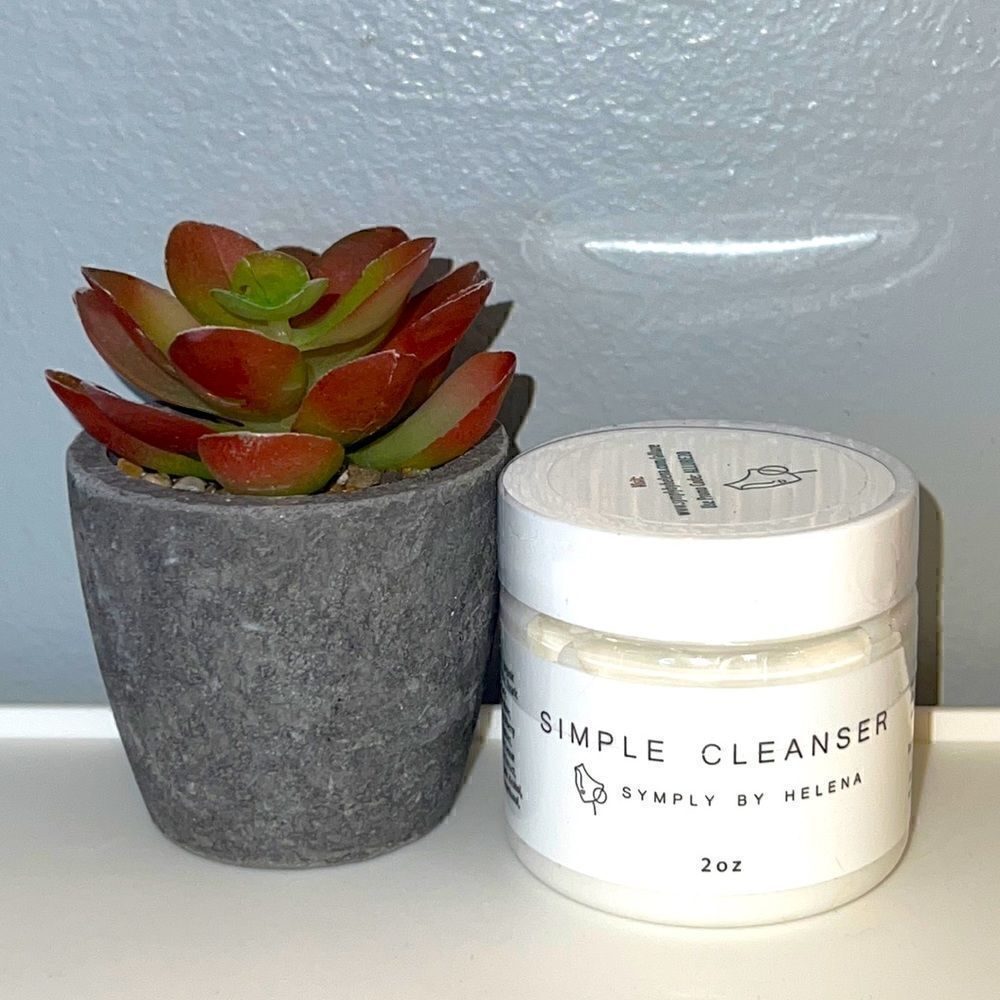 $15🌟 SIMPLE CLEANSER - SIMPLY BY HELENA